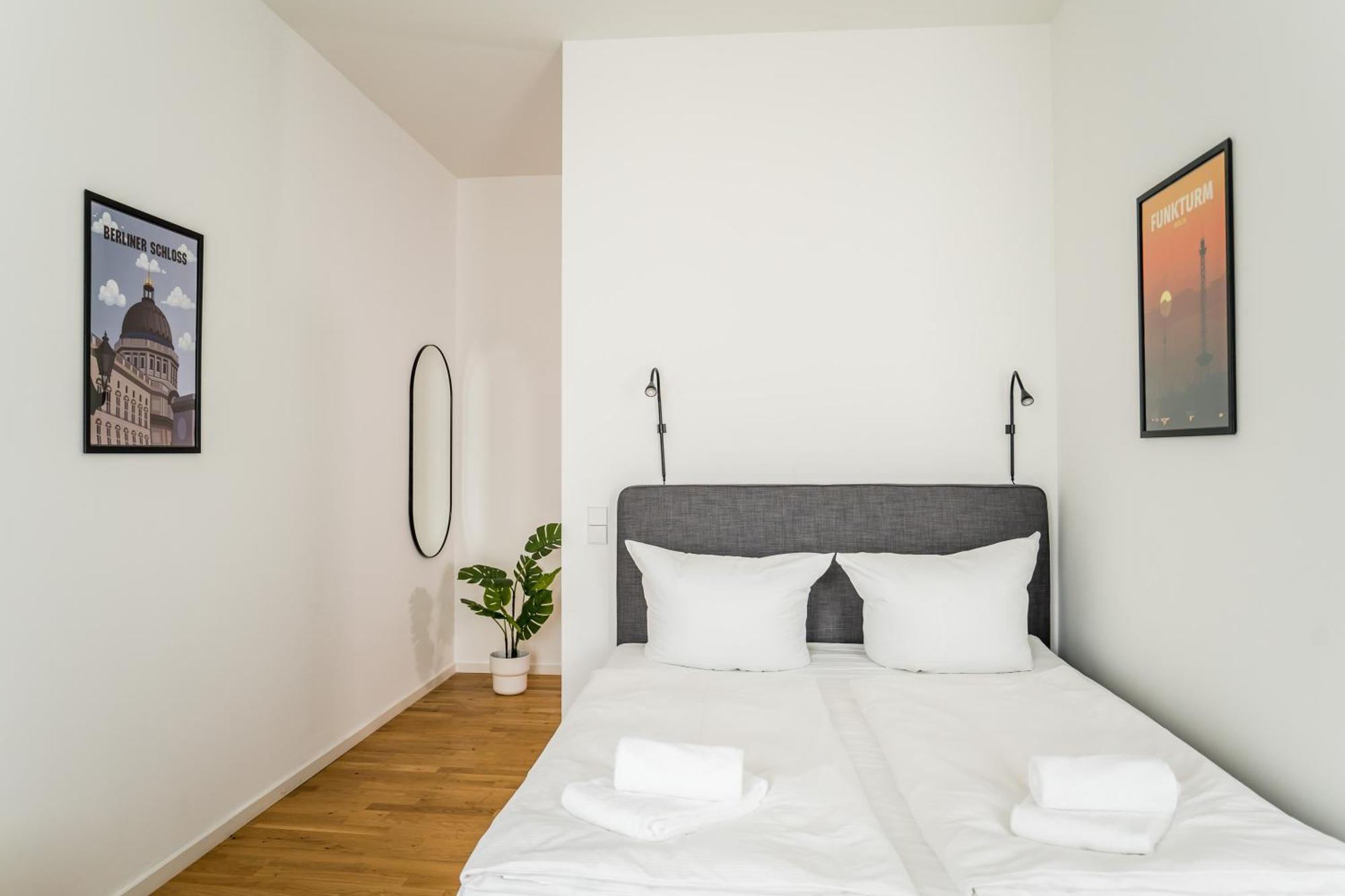 Homaris Apartments Schlueterstrasse Berlin Bagian luar foto