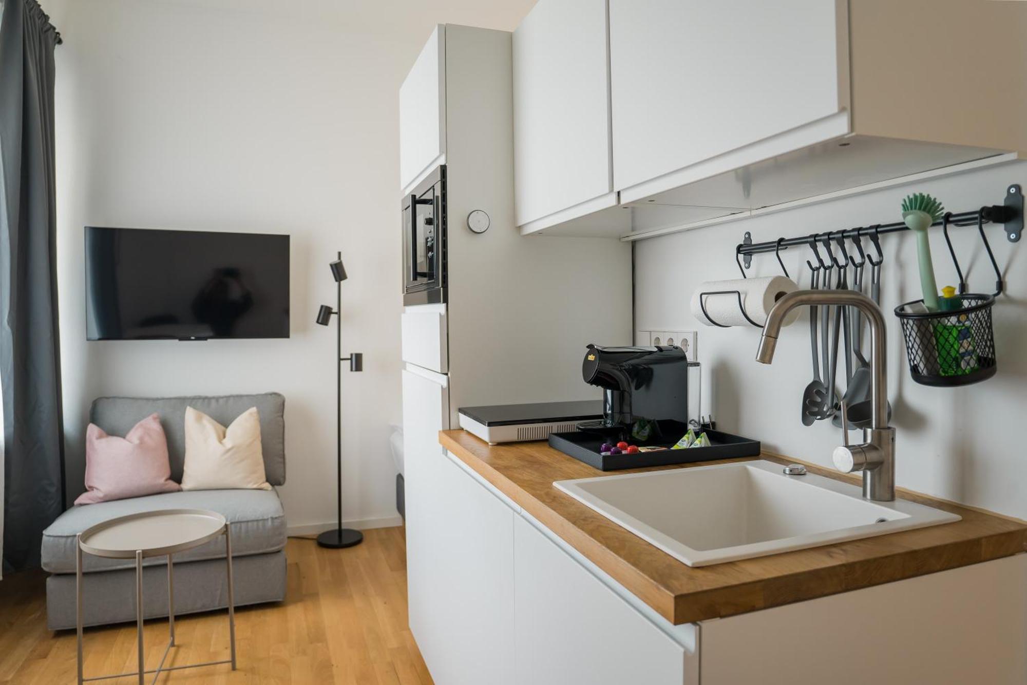 Homaris Apartments Schlueterstrasse Berlin Bagian luar foto